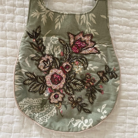 Massimo Dutti embroidered little bag - Picture 2 of 7